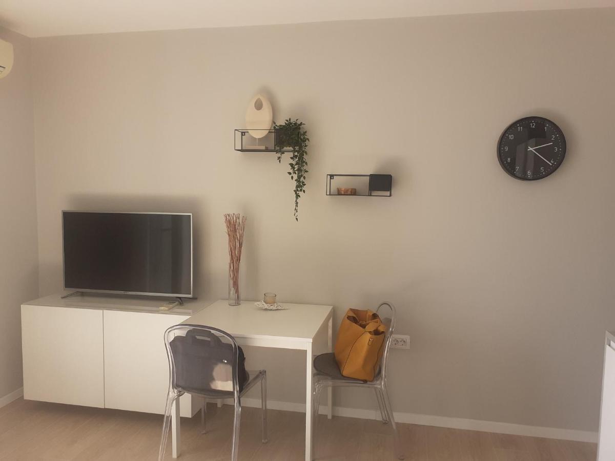 リエカNew Apartman Kozala Near City Centarアパートメント エクステリア 写真