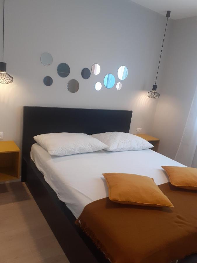 リエカNew Apartman Kozala Near City Centarアパートメント エクステリア 写真